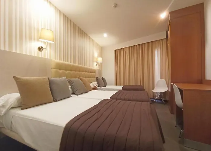 Hotel Rambla Emerita 2*